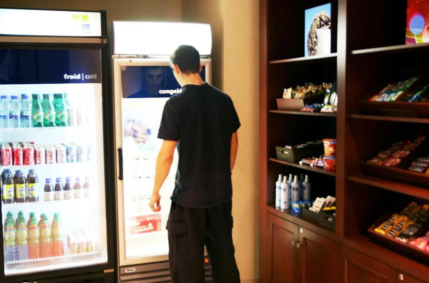 Hampton Inn & Suites by Hilton Laval BAR