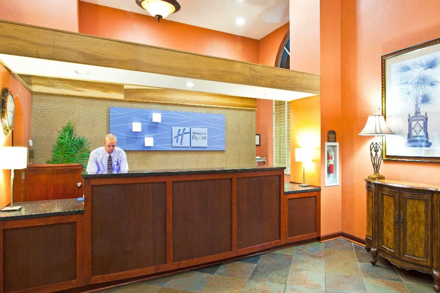 Holiday Inn Express Clearwater East - Icot Center LOUNGE_LOBBY