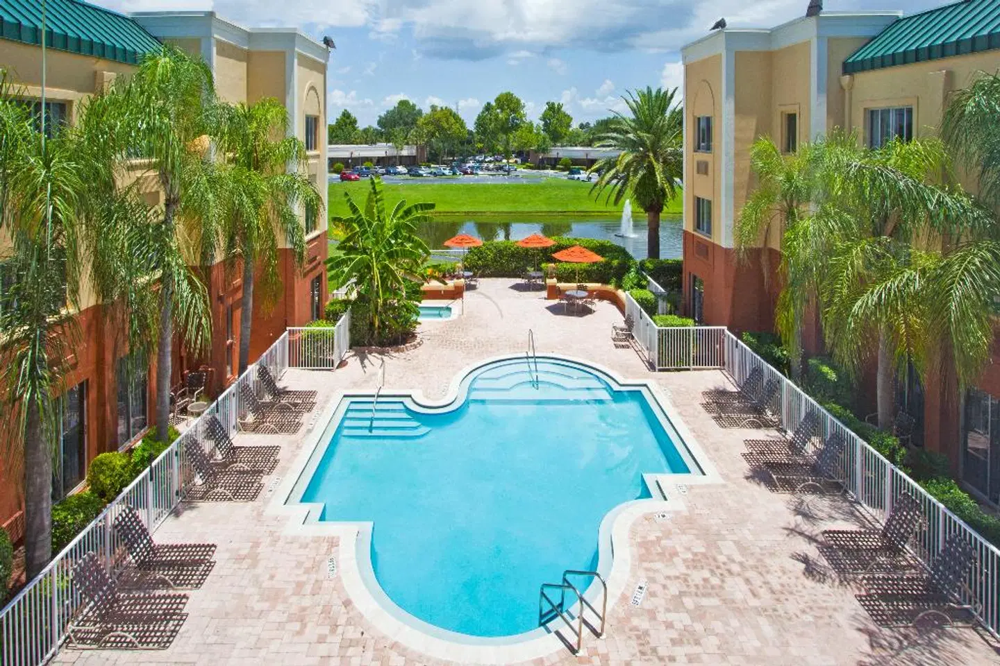 Holiday Inn Express Clearwater East - Icot Center OUTDOOR_POOL