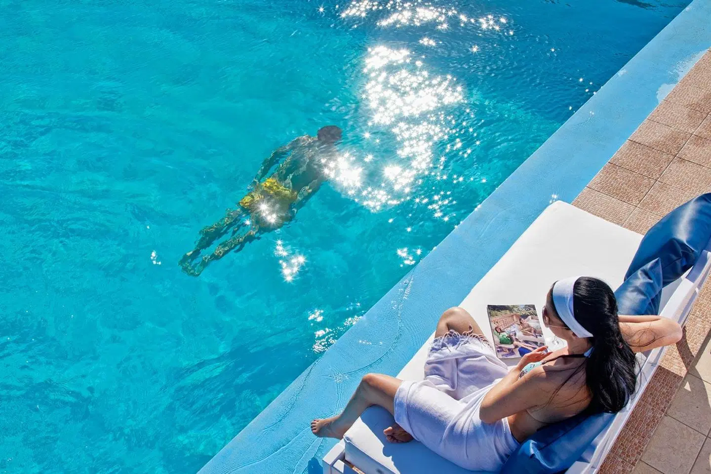 Mrs Chryssana Beach Hotel OUTDOOR_POOL