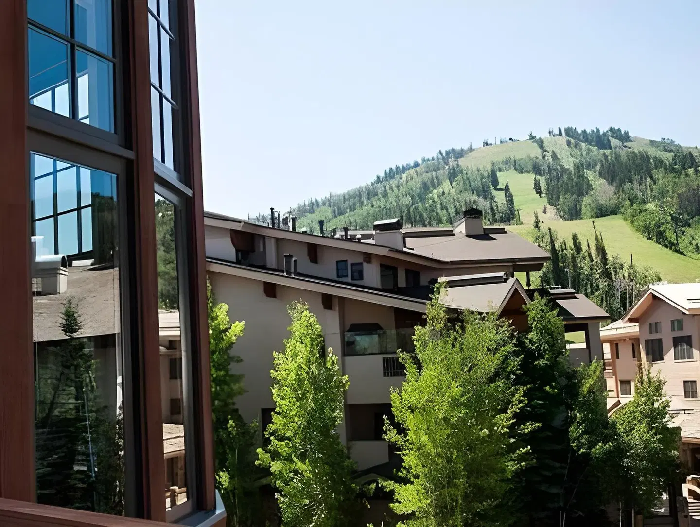 The Chateaux Deer Valley EXTERIOR