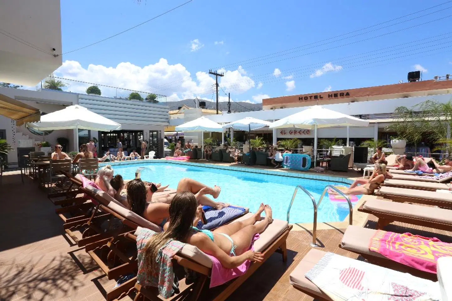 Dionysos Hotel OUTDOOR_POOL