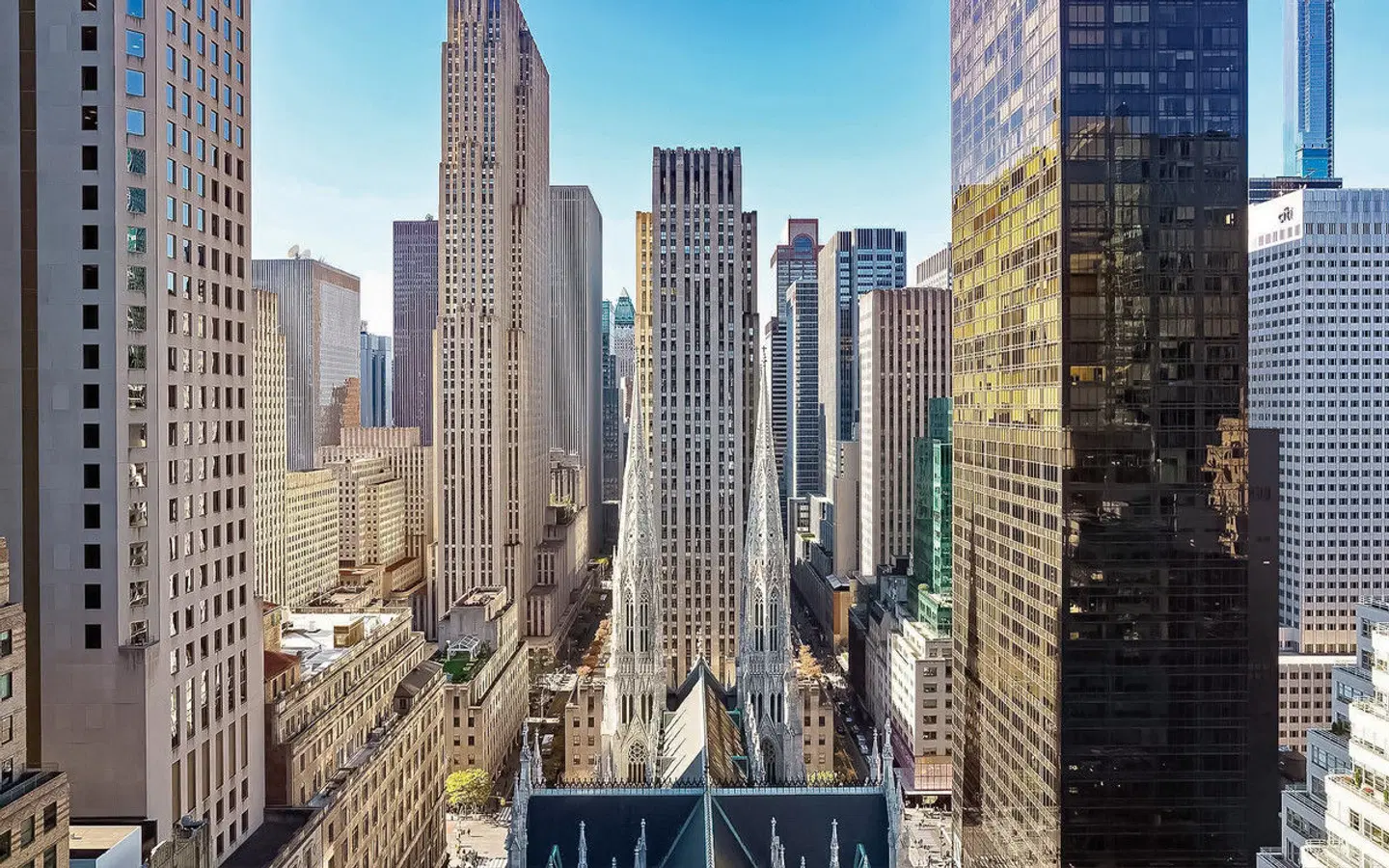 Lotte New York Palace EXTERIOR