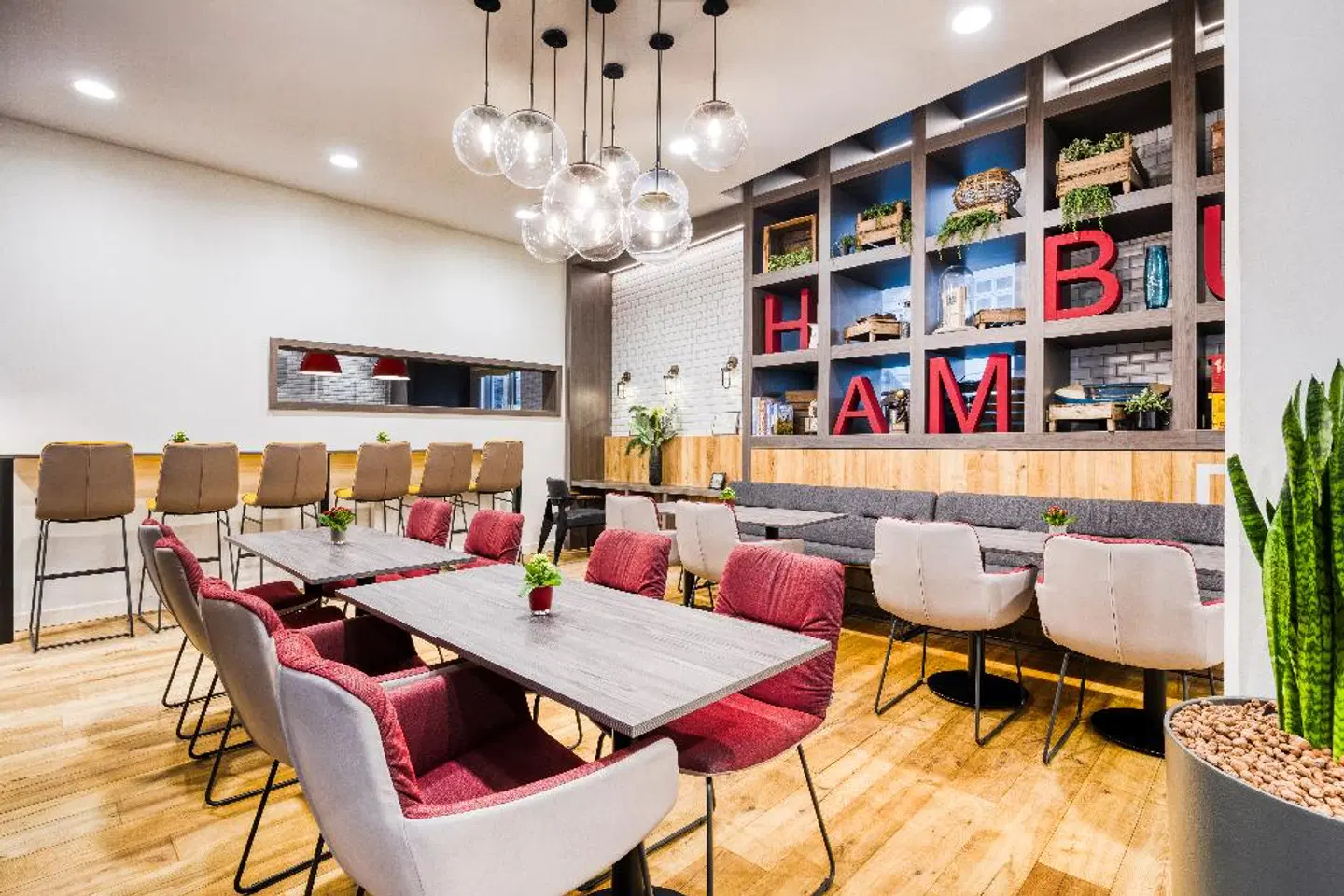 Citadines Michel Hamburg Bar