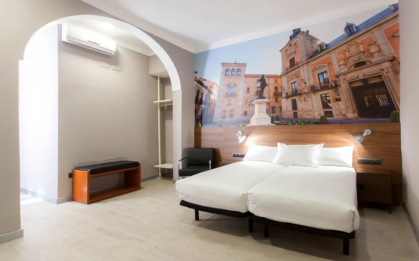 The Citadel by Pillow ROOM_EXAMPLE