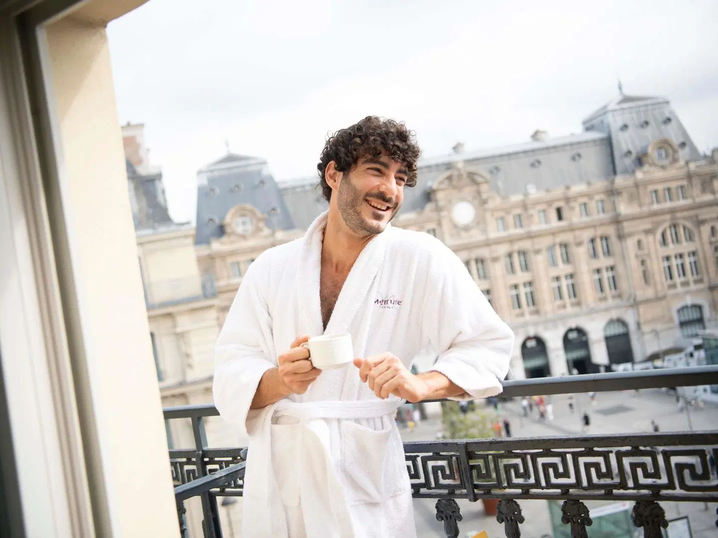 Mercure Paris Opéra Garnier Hotel & Spa PEOPLE