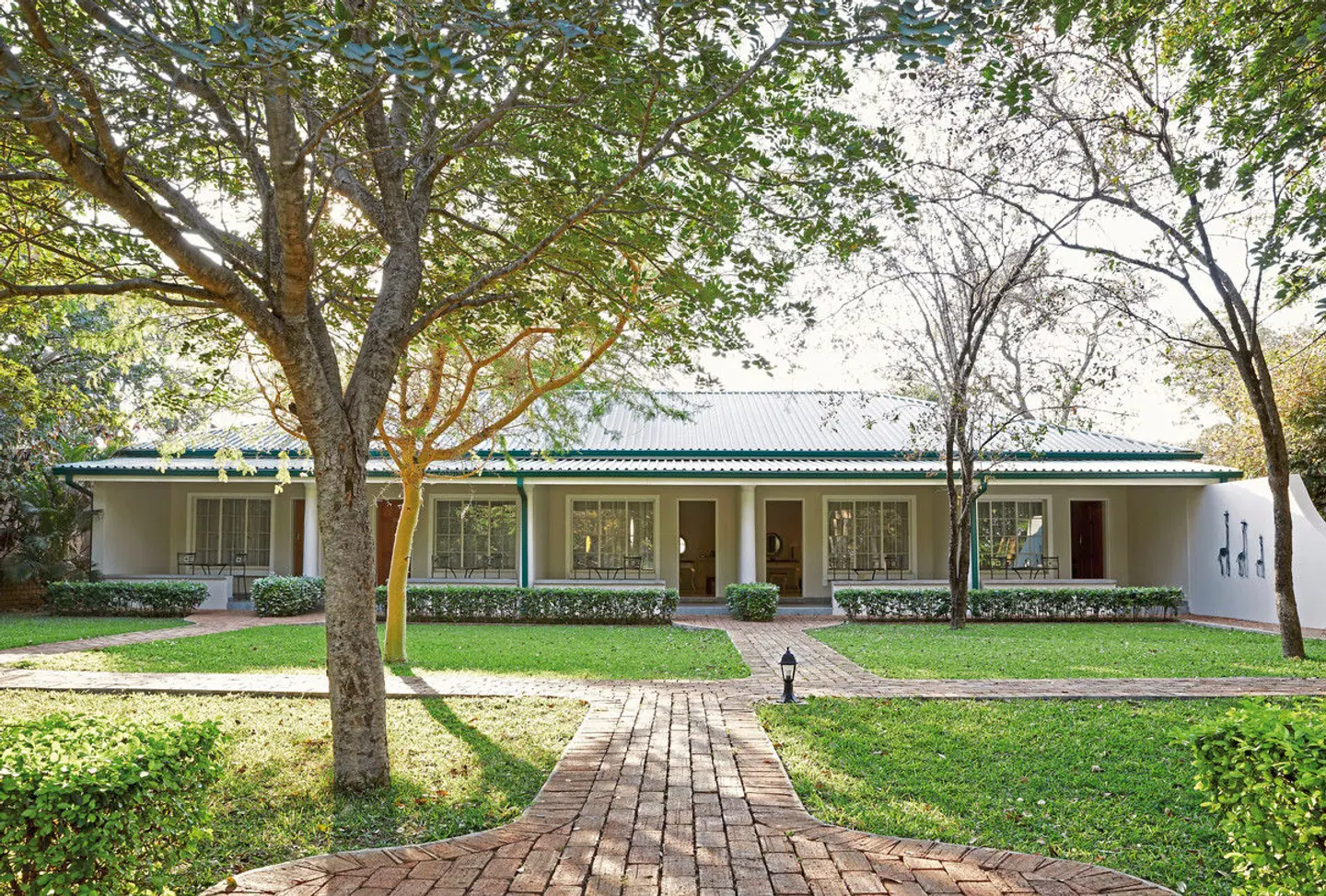 Batonka Guest Lodge Garten