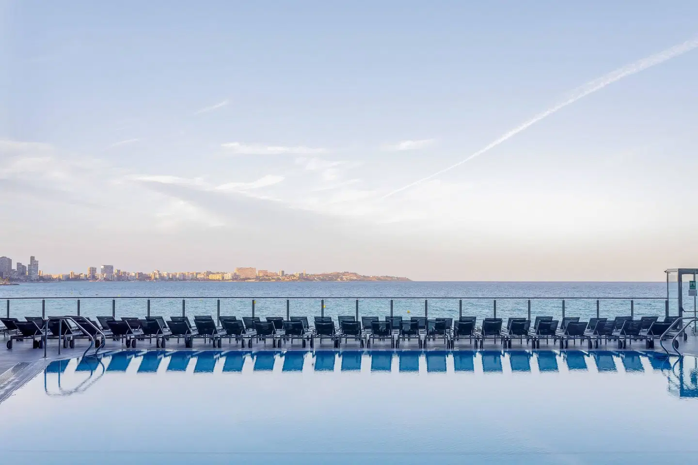 The Level at Meliá Alicante OUTDOOR_POOL