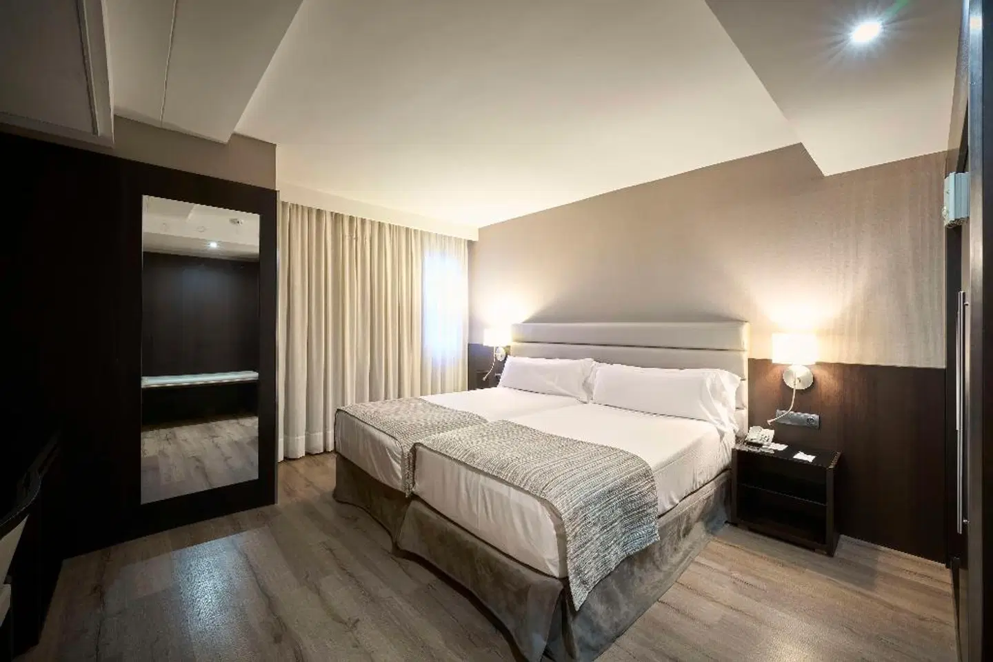 Catalonia Rigoletto ROOM_EXAMPLE