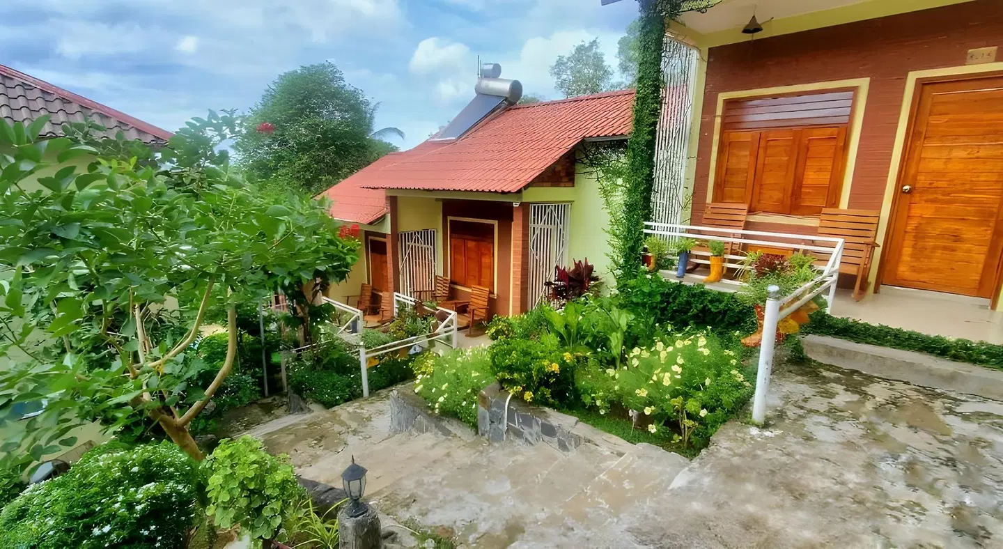 CALI HILL RESORT & SPA EXTERIOR