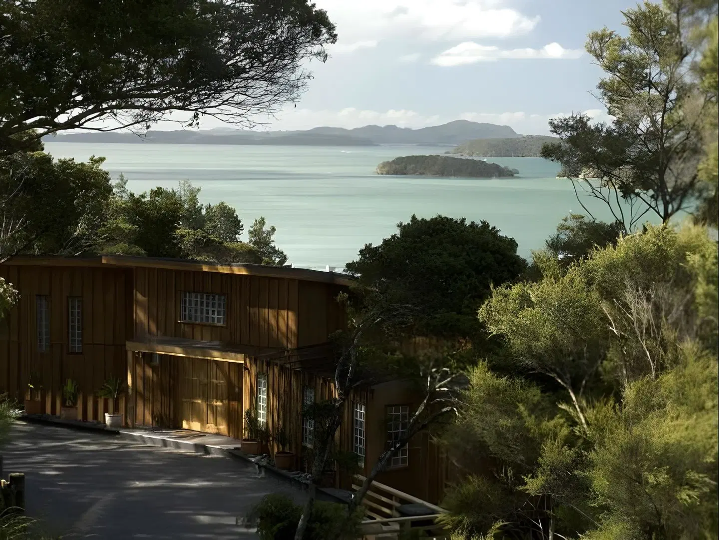 The Sanctuary at Bay of Islands EXTERIOR