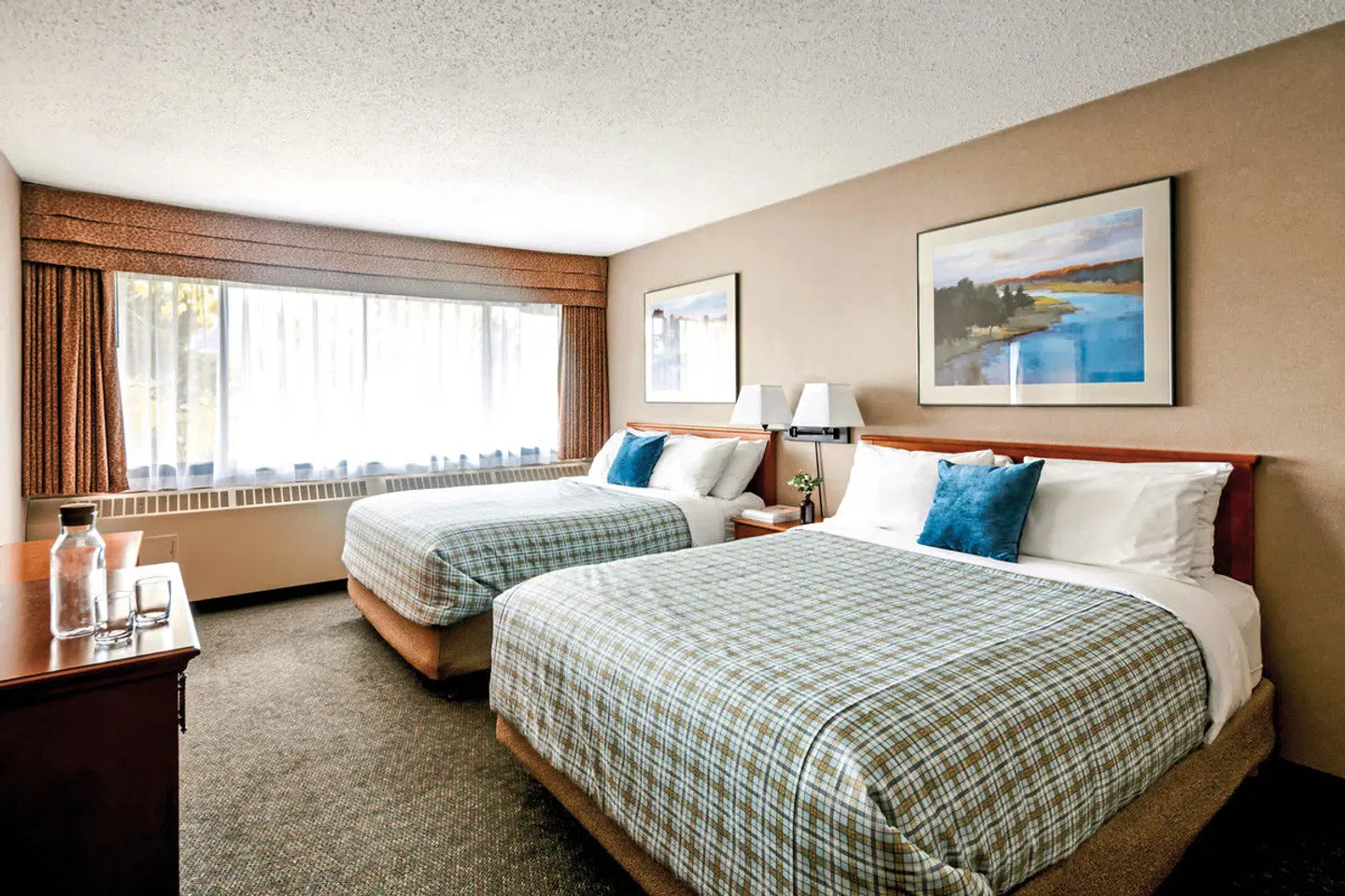 Lobstick Lodge ROOM_EXAMPLE