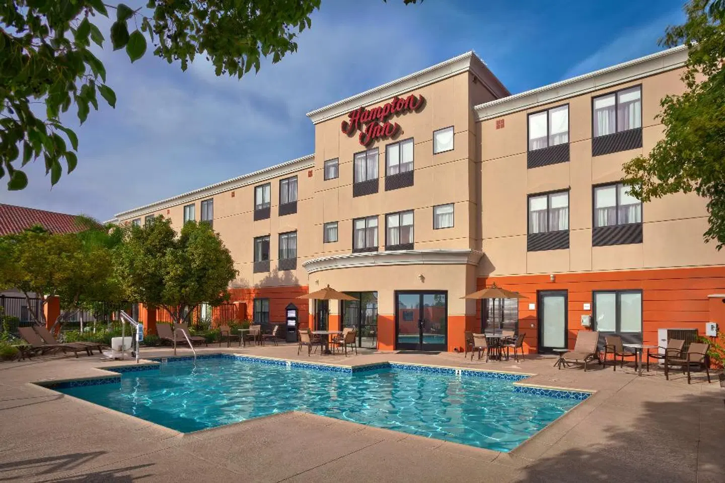 Hampton Inn Irvine East - Lake Forest OUTDOOR_POOL