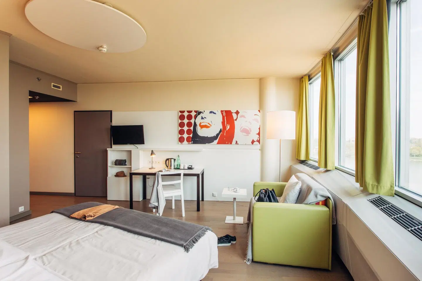 harry's home Wien Millennium Tower ROOM_EXAMPLE