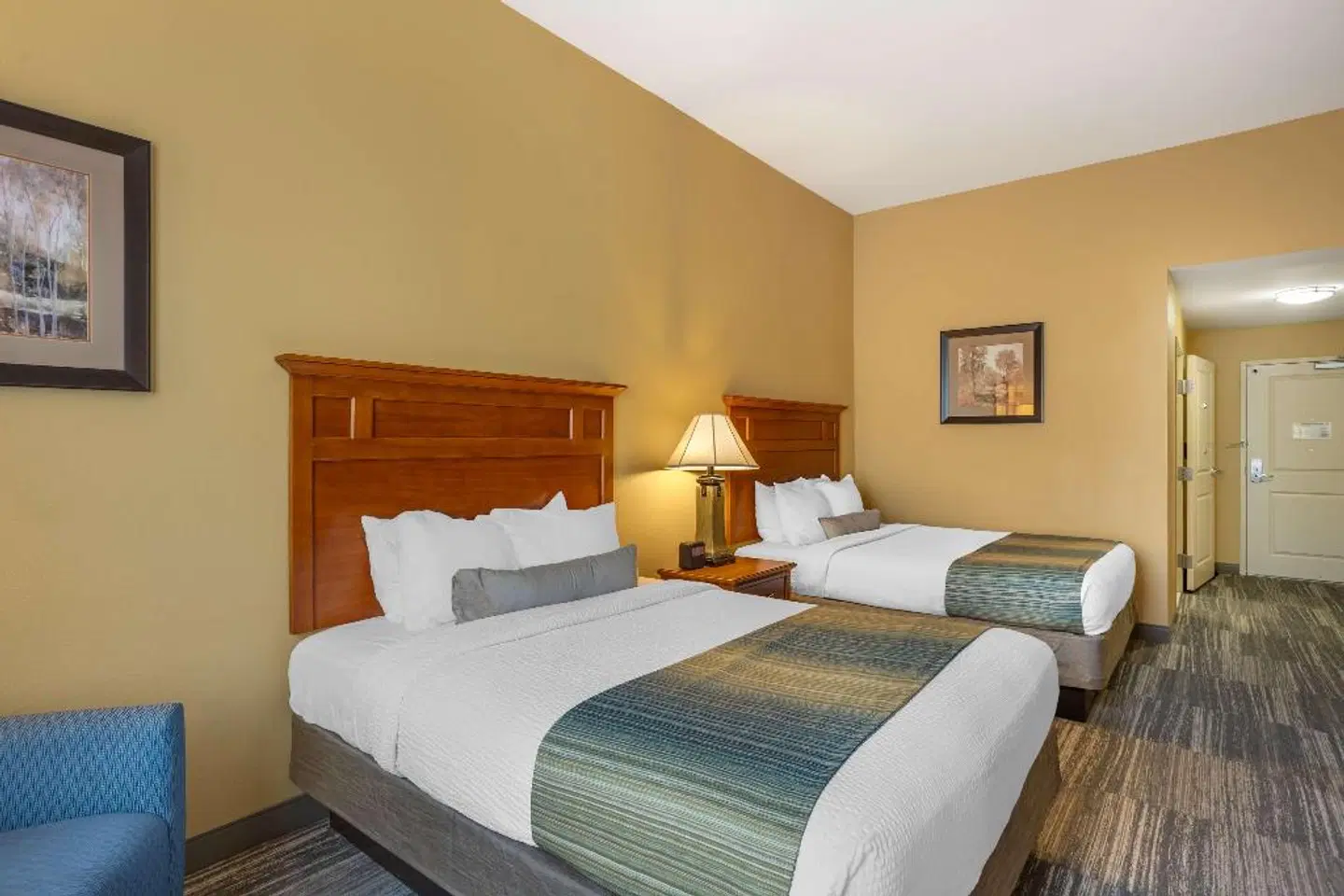 Best Western PLUS University Park Inn & Suites ROOM_EXAMPLE