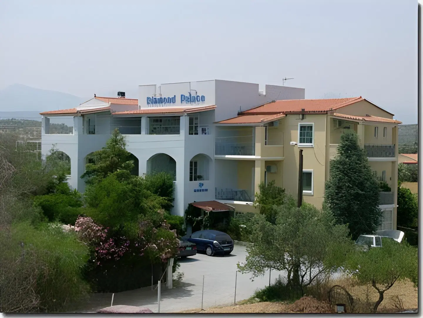 Diamond Palace EXTERIOR