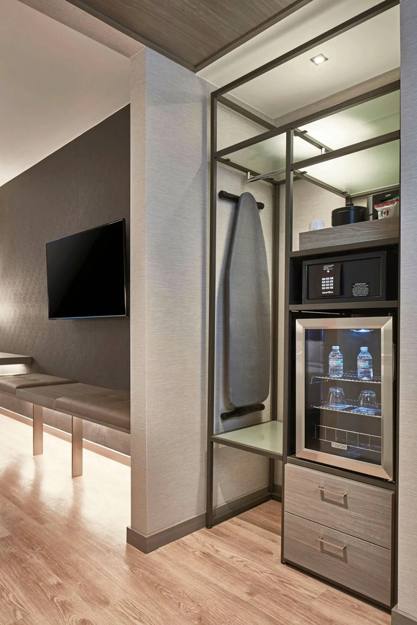 AC Hotel Nashville Downtown ROOM_EXAMPLE