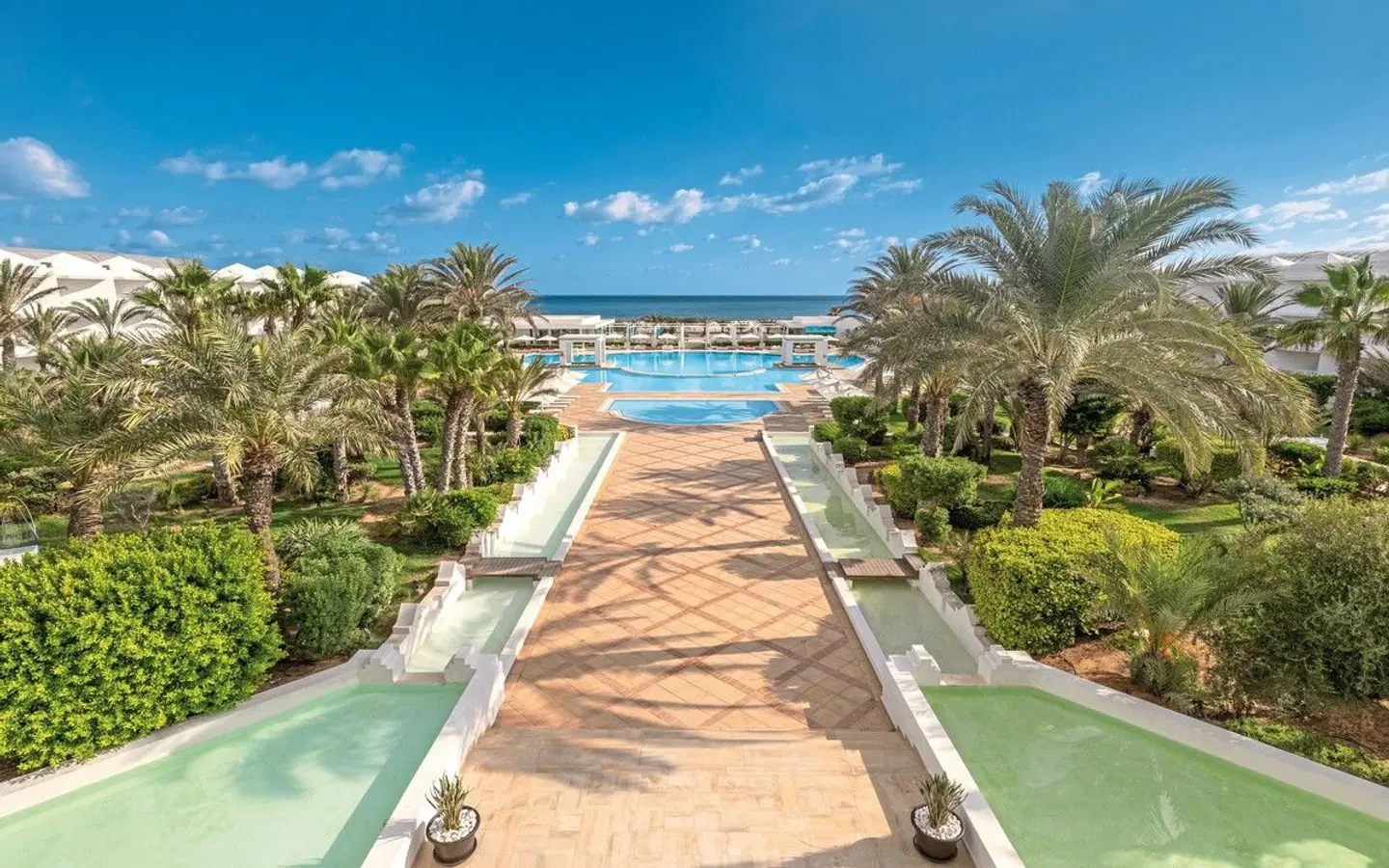 Radisson Blu Palace Resort & Thalasso GARDEN