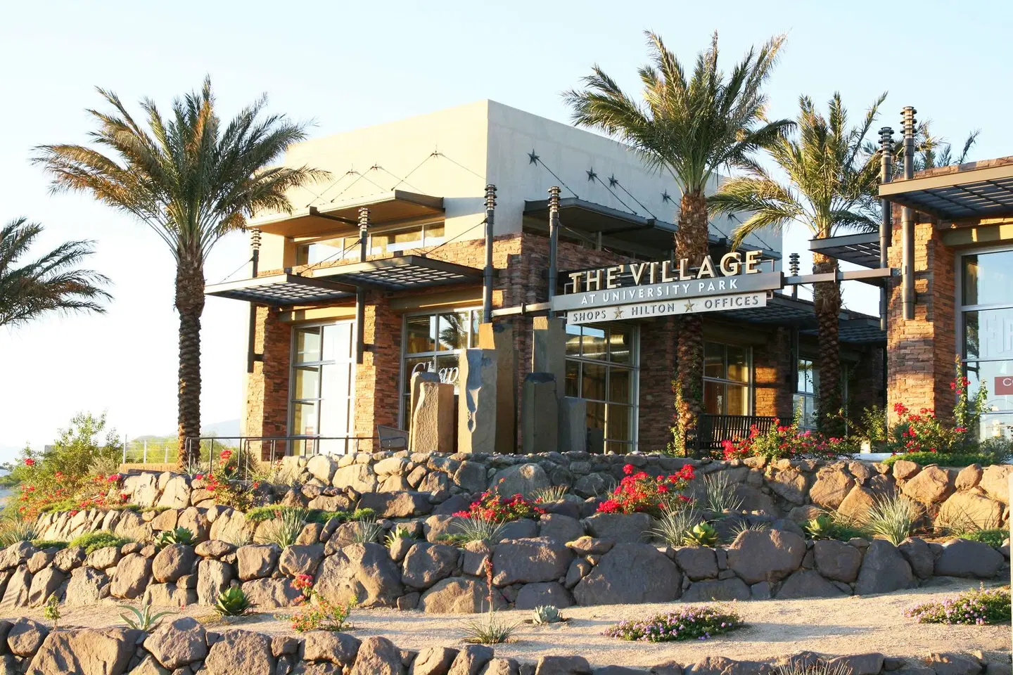 Hampton Inn & Suites Palm Desert EXTERIOR