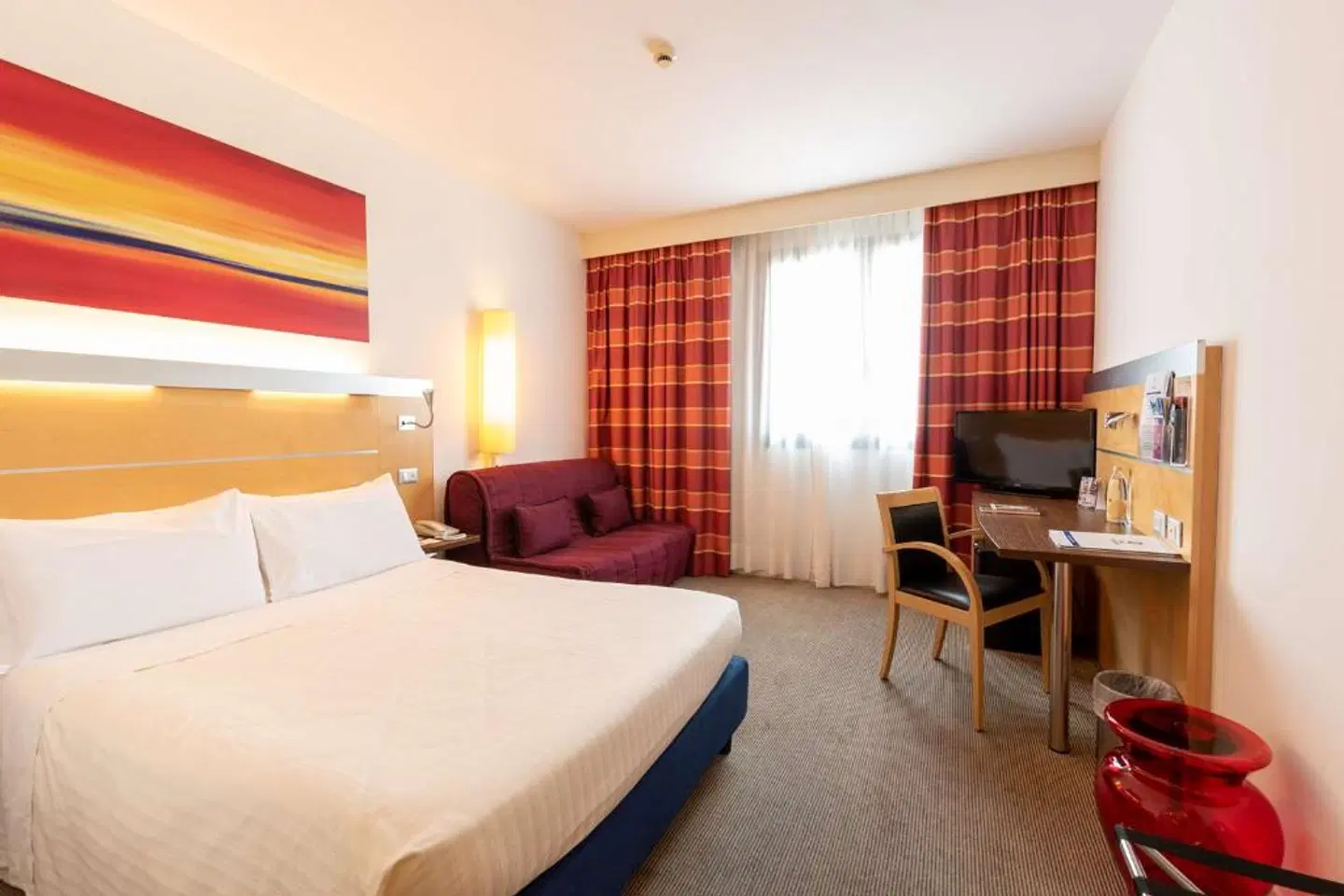 Best Western Palace Inn Hotel ROOM_EXAMPLE