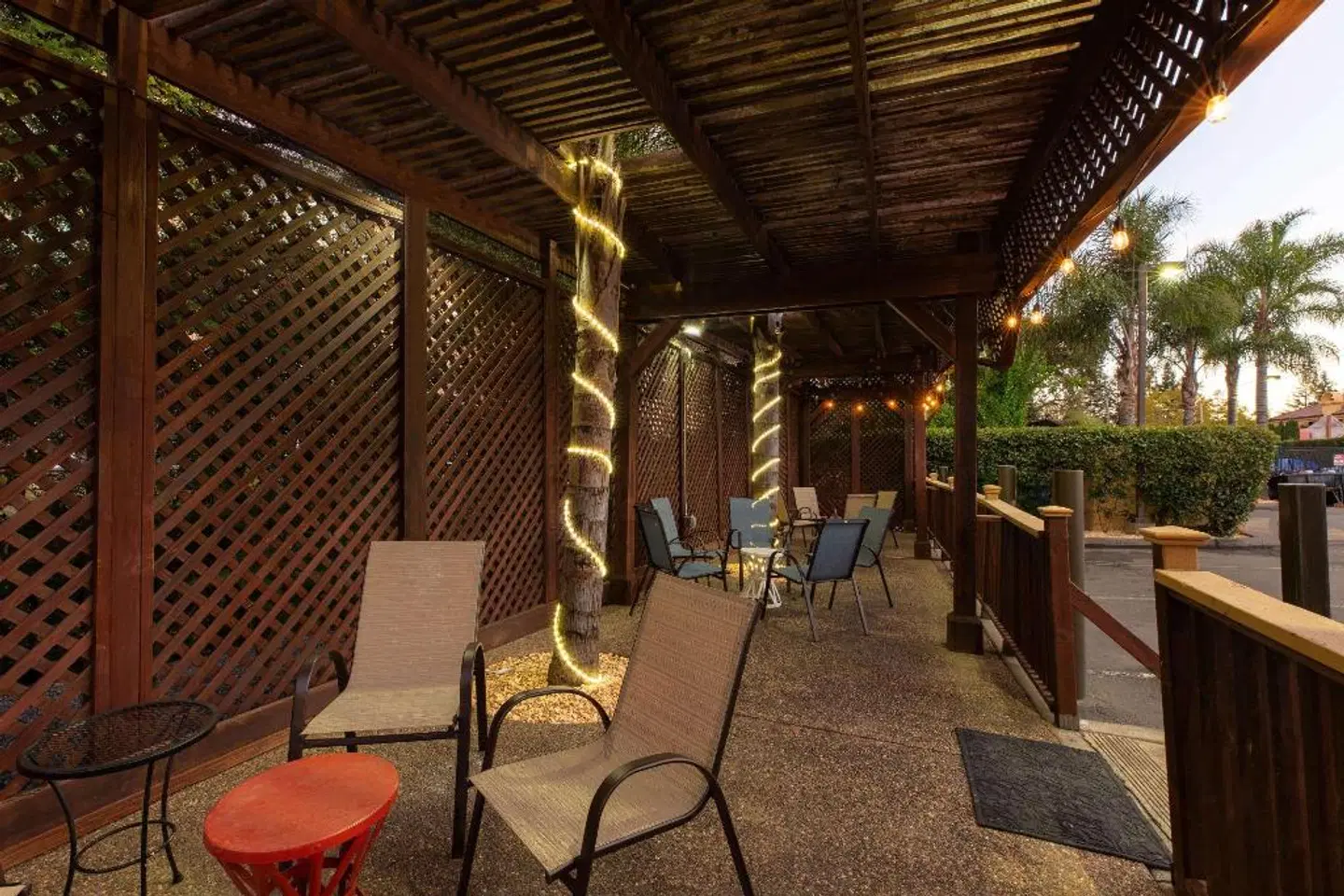 Hotel Vinea, a Travelodge by Wyndham TERRACE