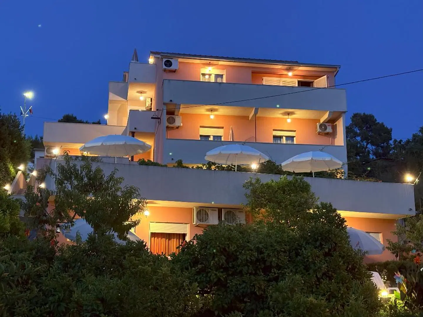 Villa Luketa EXTERIOR