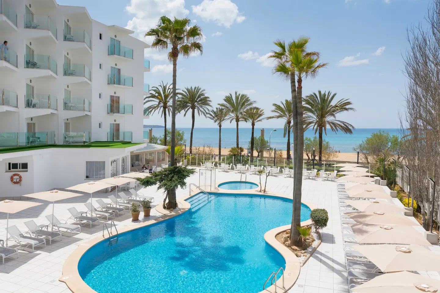 HSM Golden Playa OUTDOOR_POOL