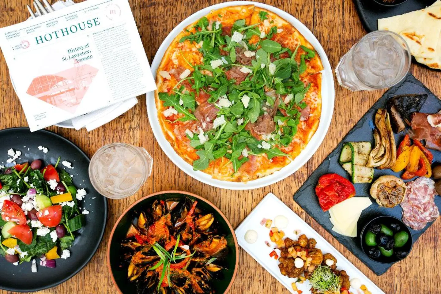 Holiday Inn Express Toronto Downtown Restaurant