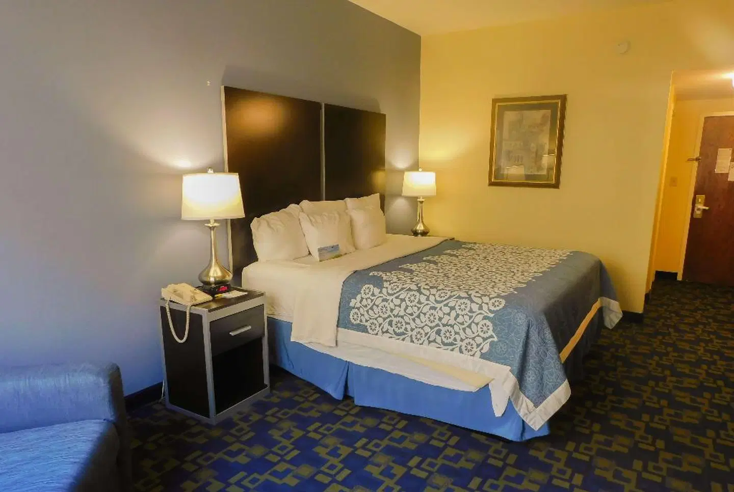 Days Inn & Suites by Wyndham Pocahontas ROOM_EXAMPLE