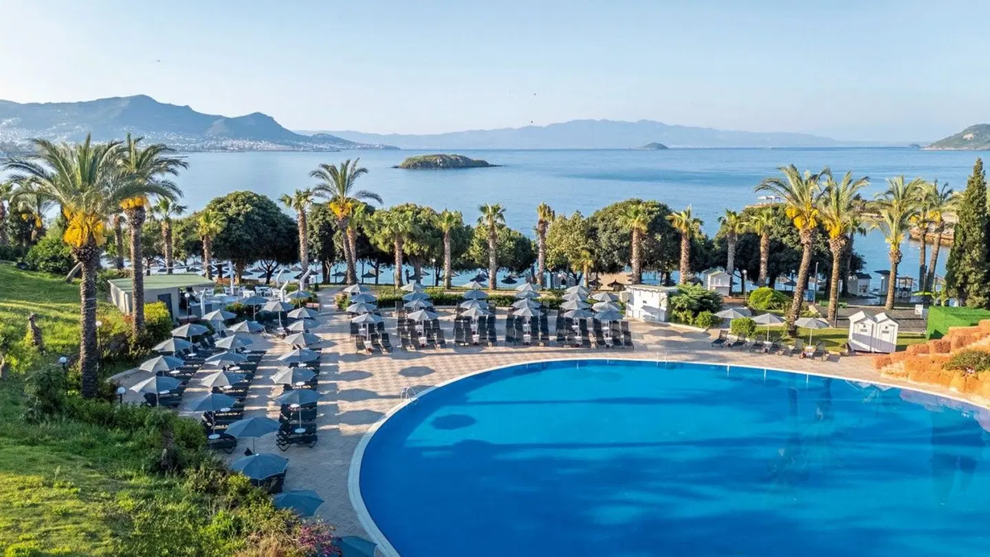 Yasmin Bodrum Resort OUTDOOR_POOL