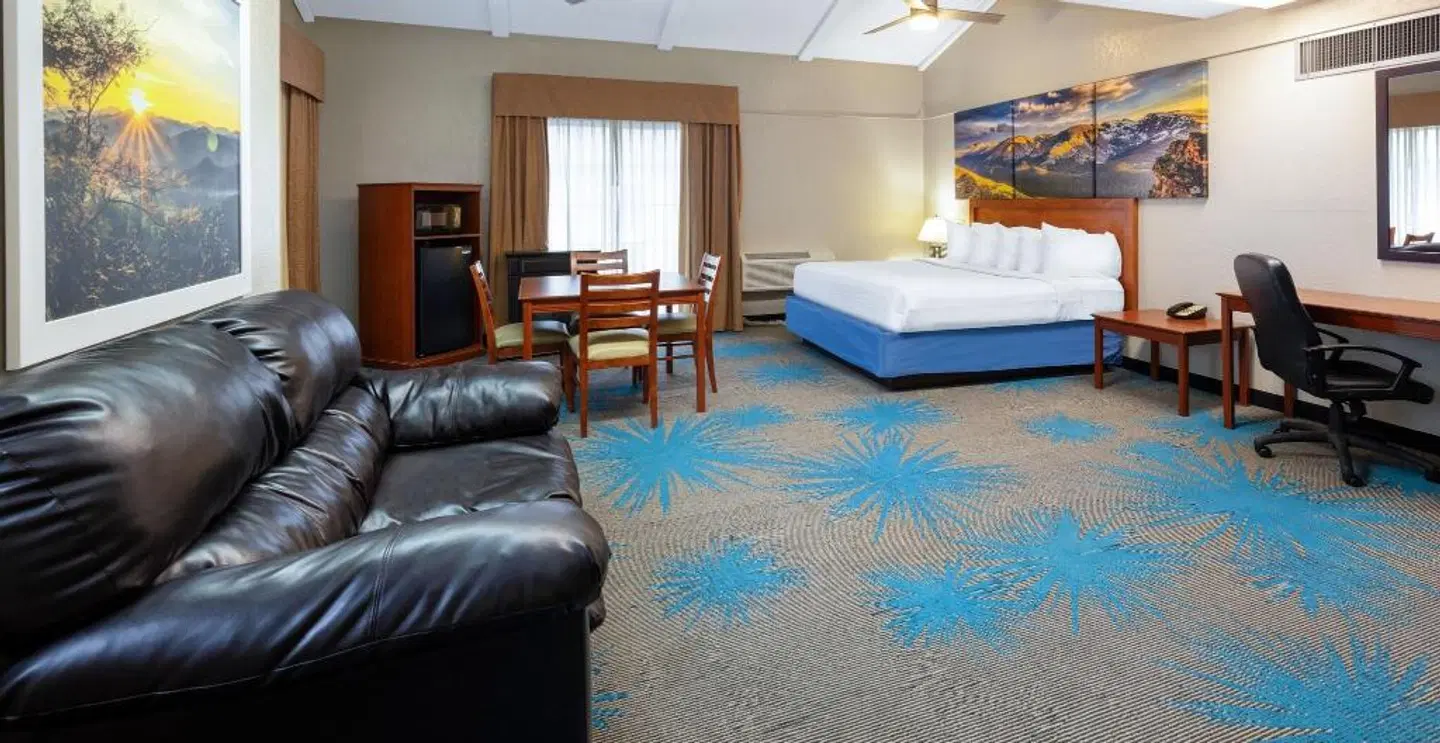 Days Inn by Wyndham Casper ROOM_EXAMPLE