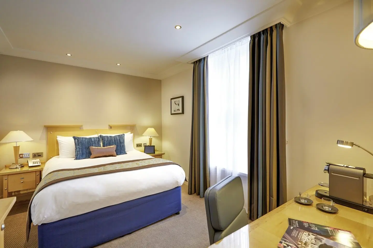 The Clermont, Charing Cross ROOM_EXAMPLE