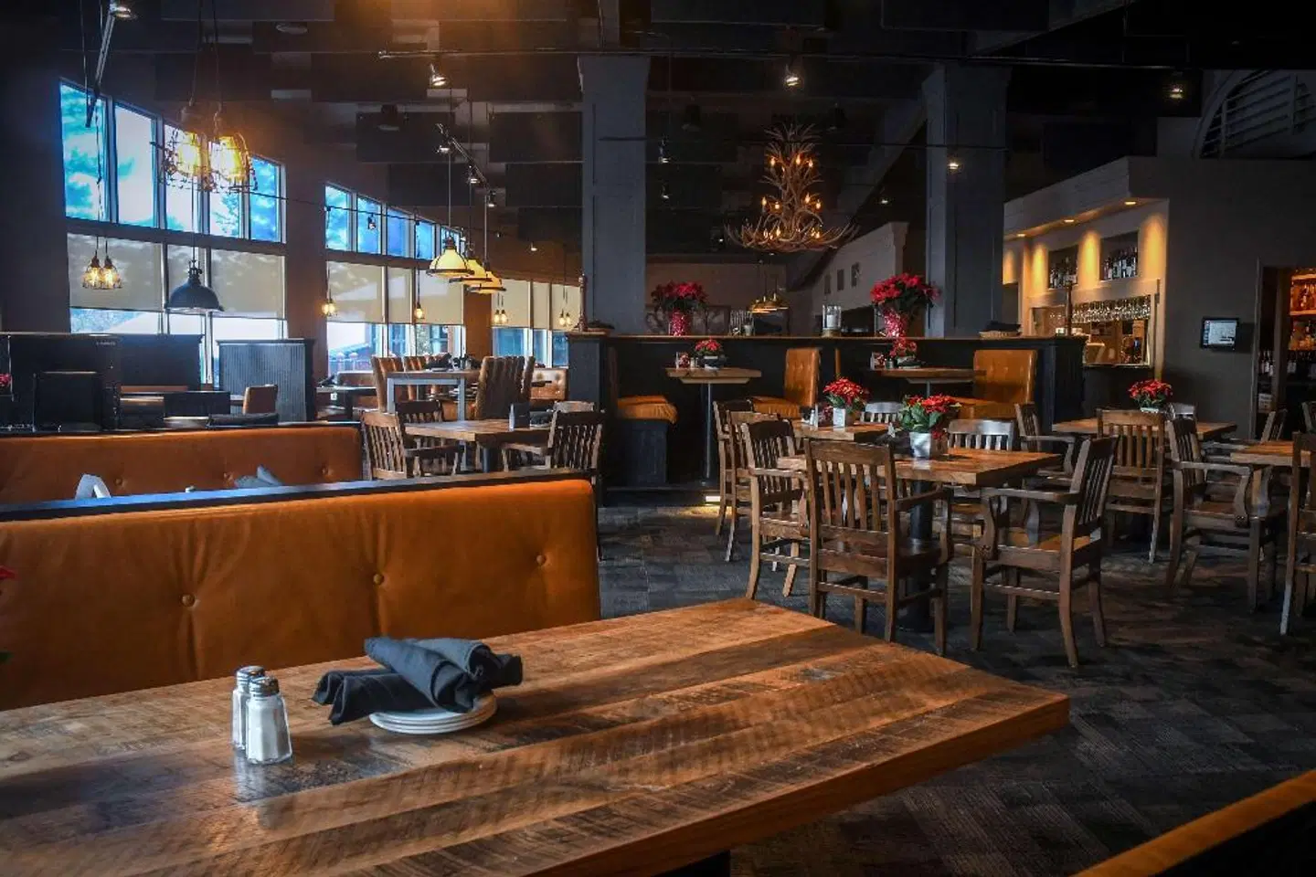 Fairmont Hot Springs Resort RESTAURANT