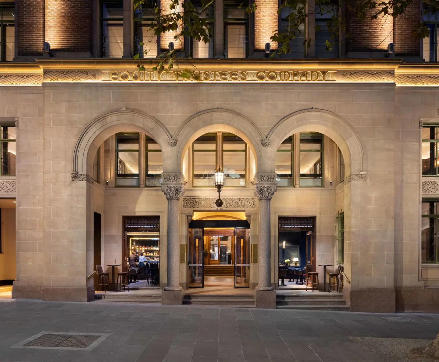 Hilton Melbourne Little Queen Street EXTERIOR