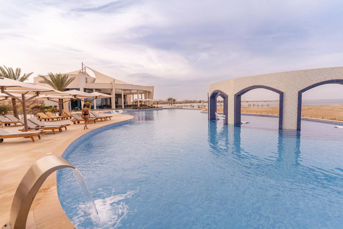 Malikia Resort Abu Dabbab OUTDOOR_POOL