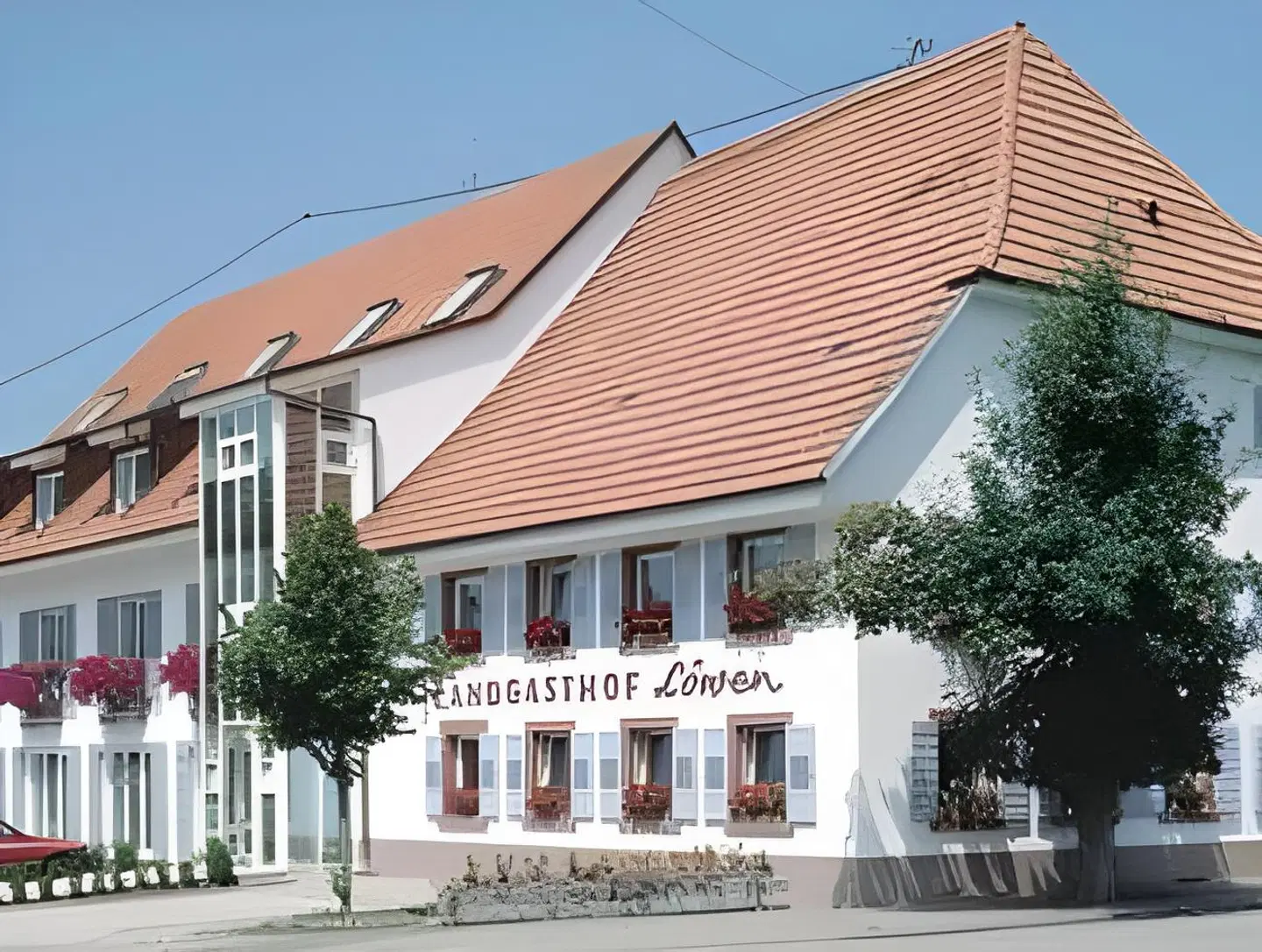 Hotel & Gasthaus Löwen EXTERIOR