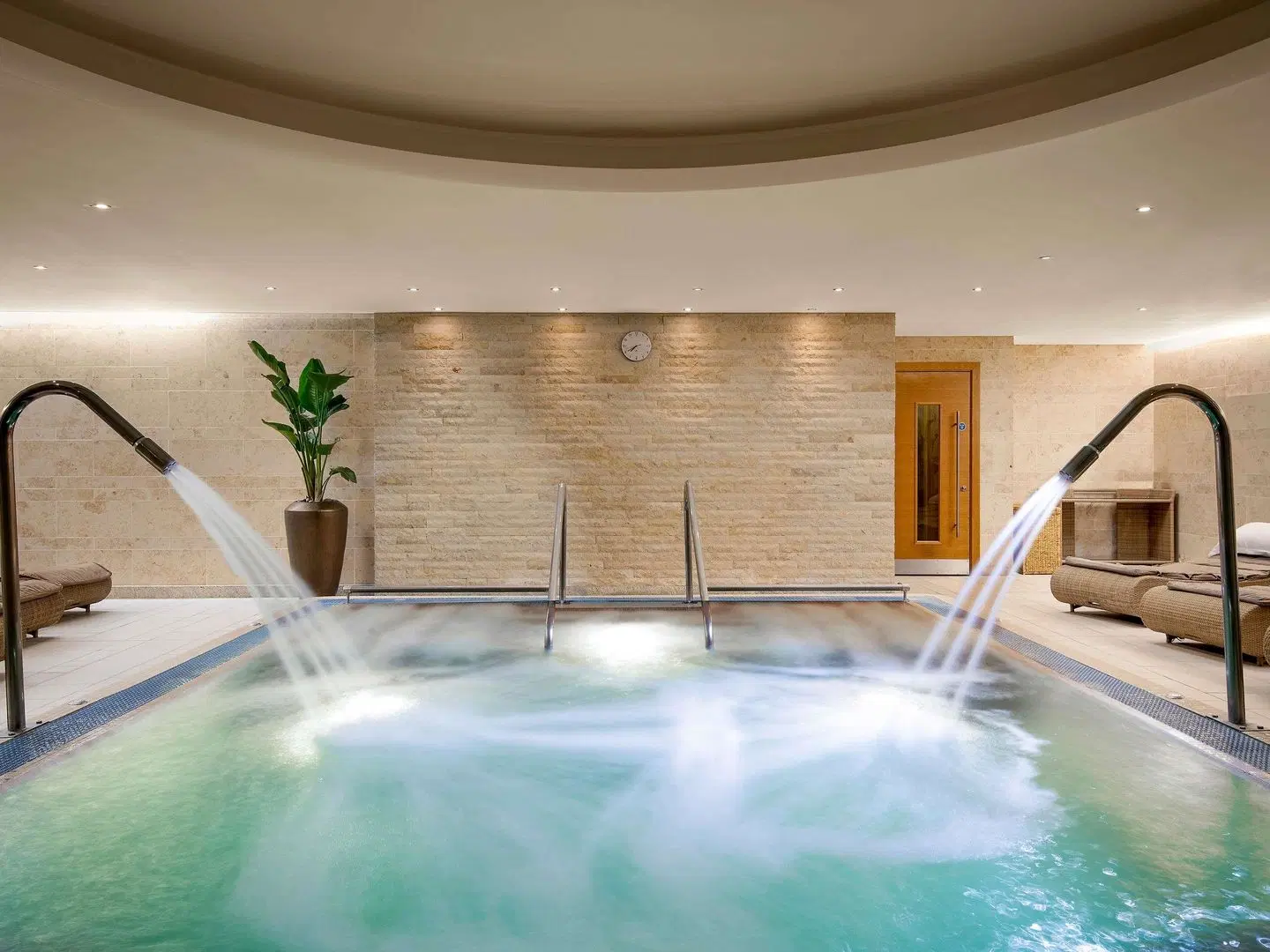 Sofitel London Heathrow Hotel INDOOR_POOL