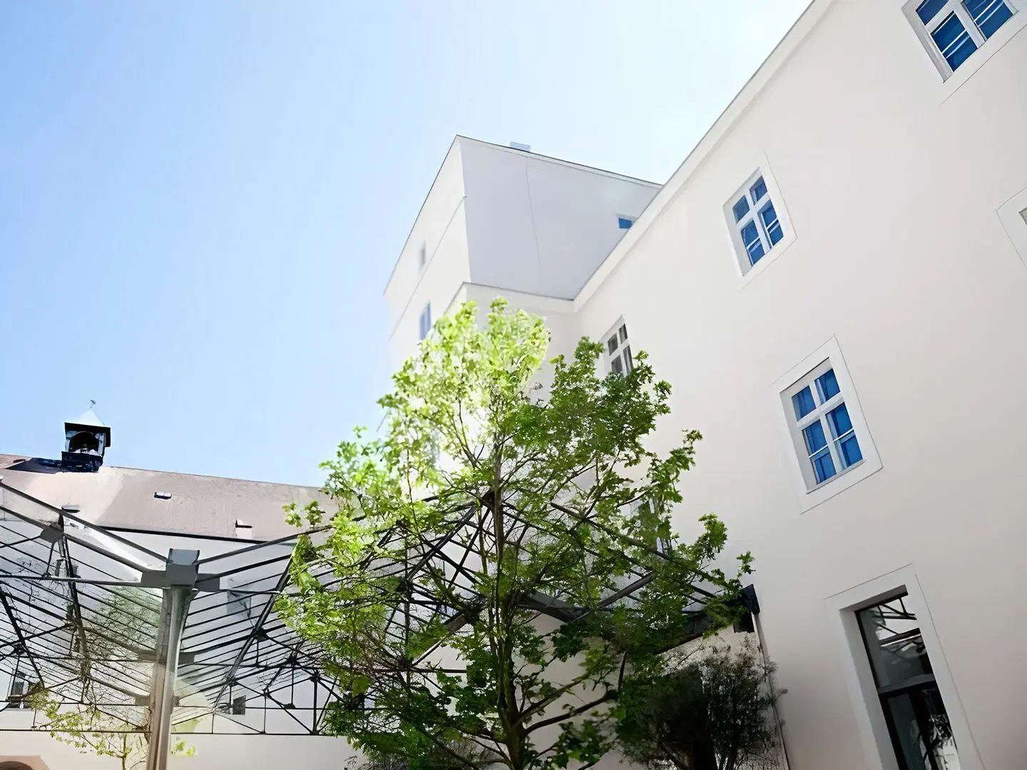 Altes Kloster EXTERIOR