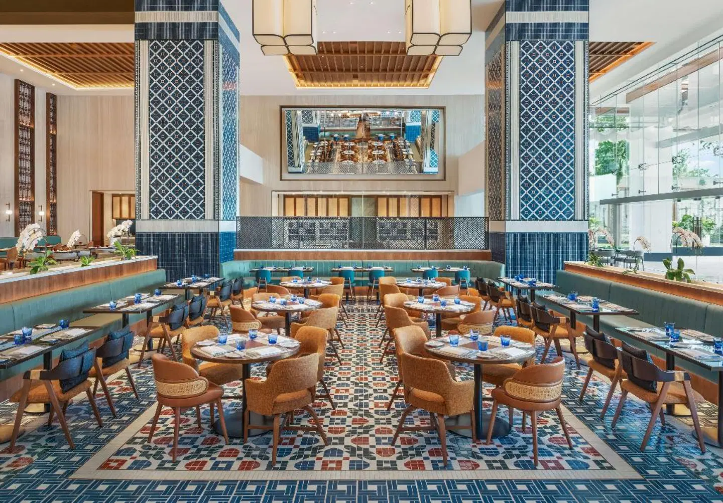 Millennium Hilton Bangkok Restaurant
