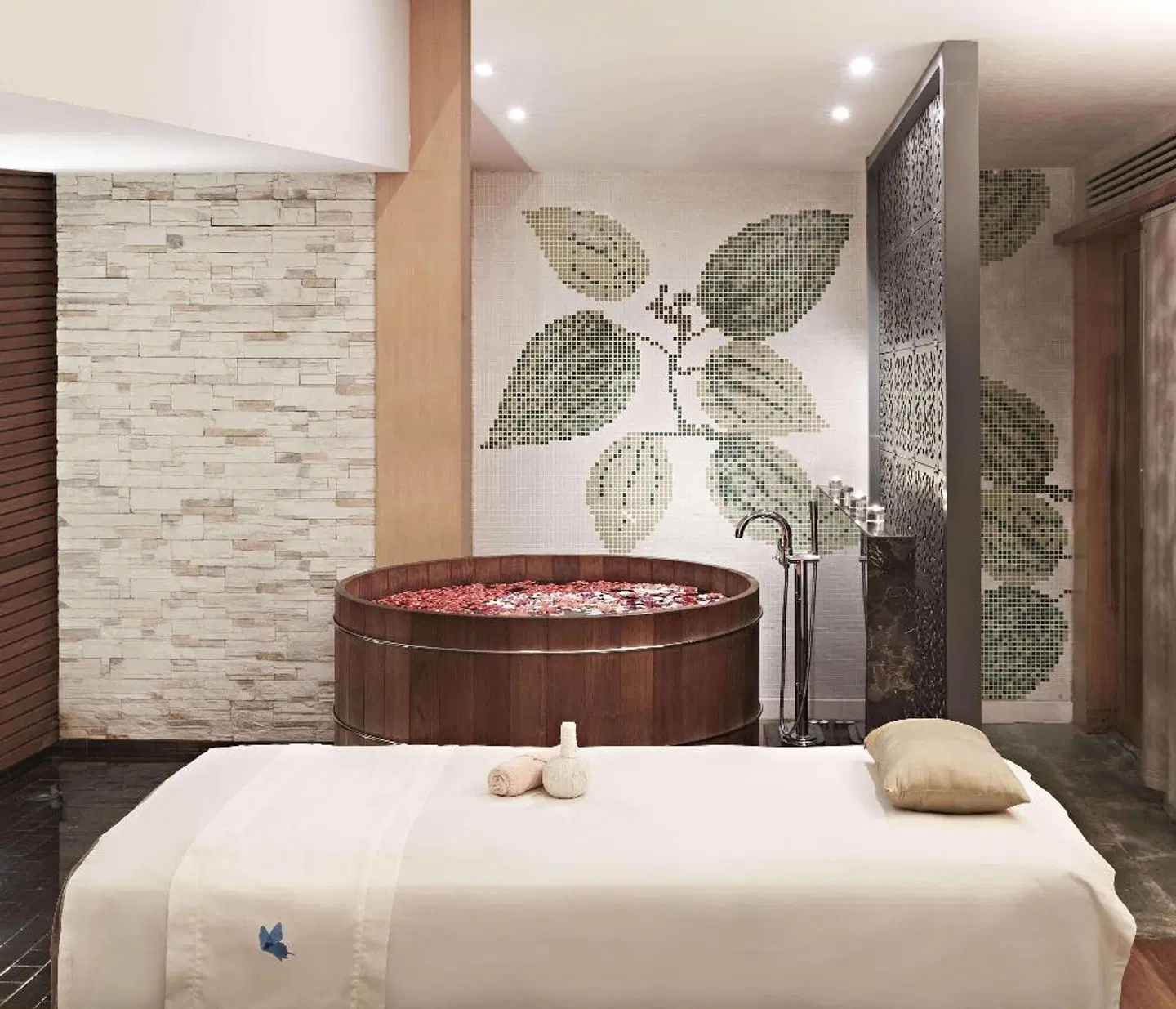 Millennium Hilton Bangkok HEALTH_BEAUTY