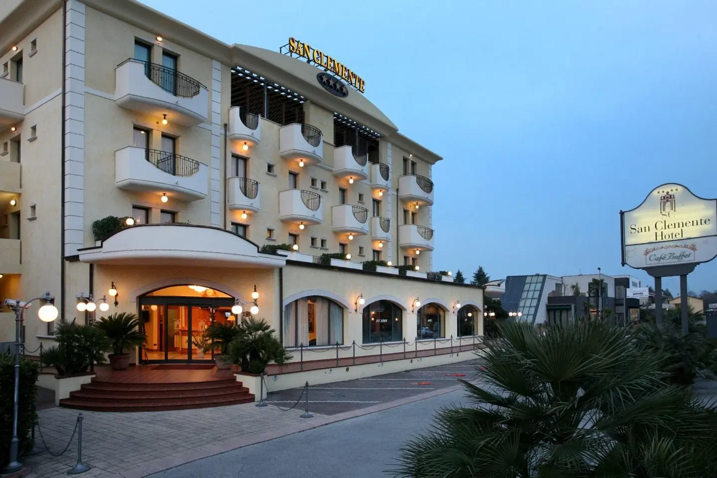 San Clemente EXTERIOR