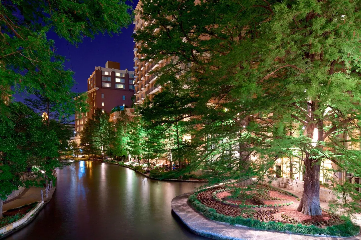 The Westin Riverwalk GARDEN
