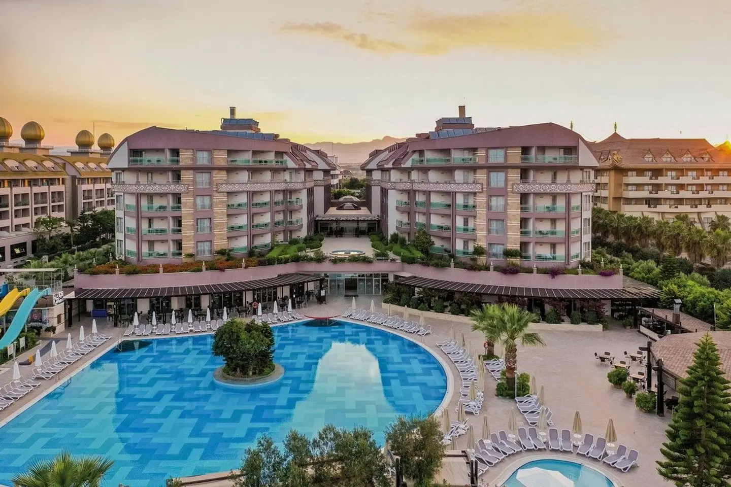 Seamelia Beach Resort Hotel & SPA EXTERIOR