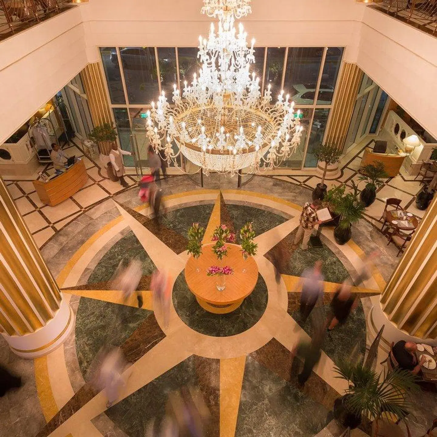 Corniche Hotel Abu Dhabi LOUNGE_LOBBY