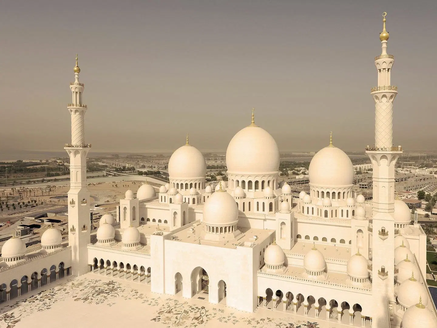 Novotel Abu Dhabi Al Bustan Hotel LOUNGE_LOBBY