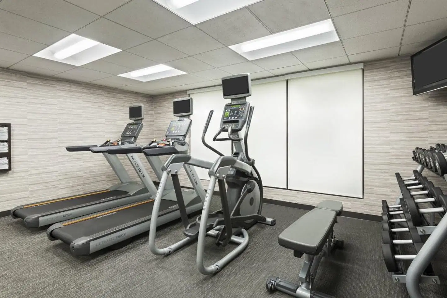 Courtyard by Marriott Asheville SPORTS_AND_LEISURE