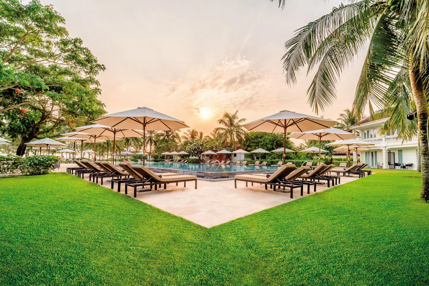 Boutique Hoi An Resort OUTDOOR_POOL