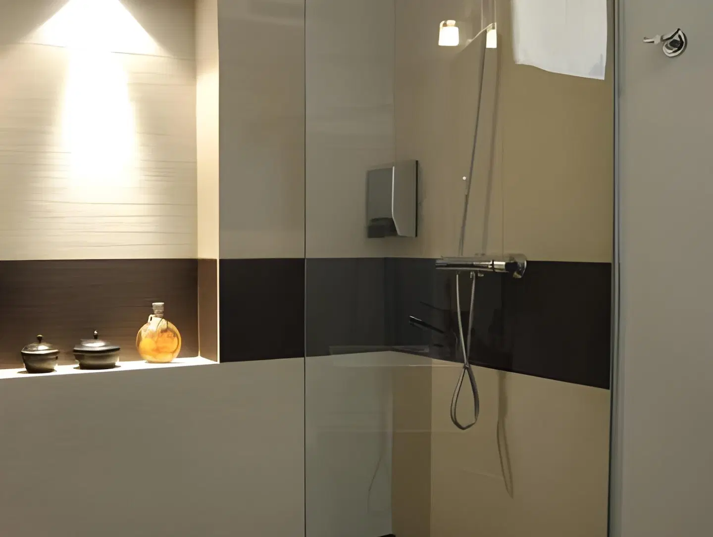 Casa Rural La Botica BATHROOM