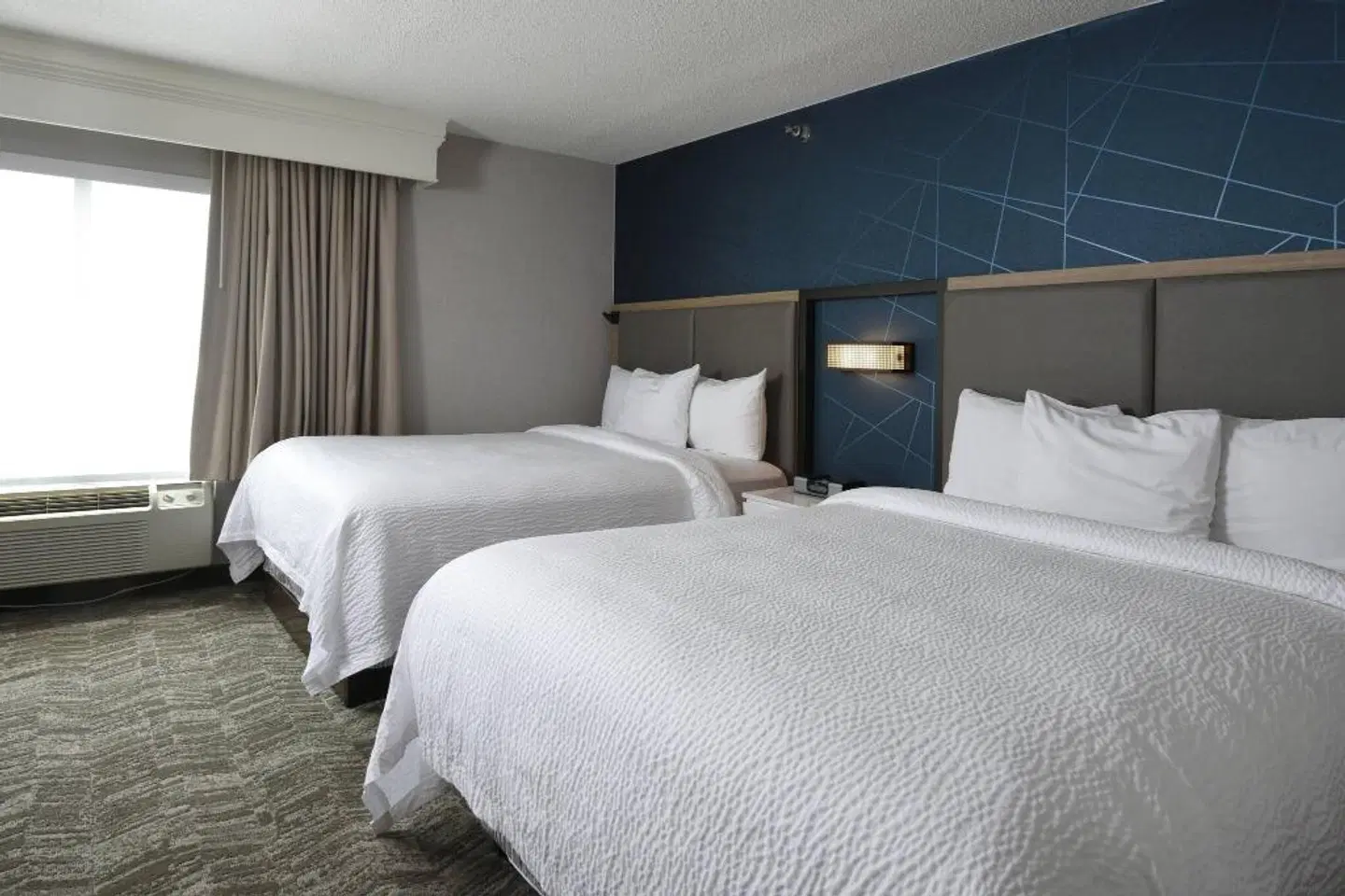 SpringHill Suites by Marriott Des Moines West ROOM_EXAMPLE