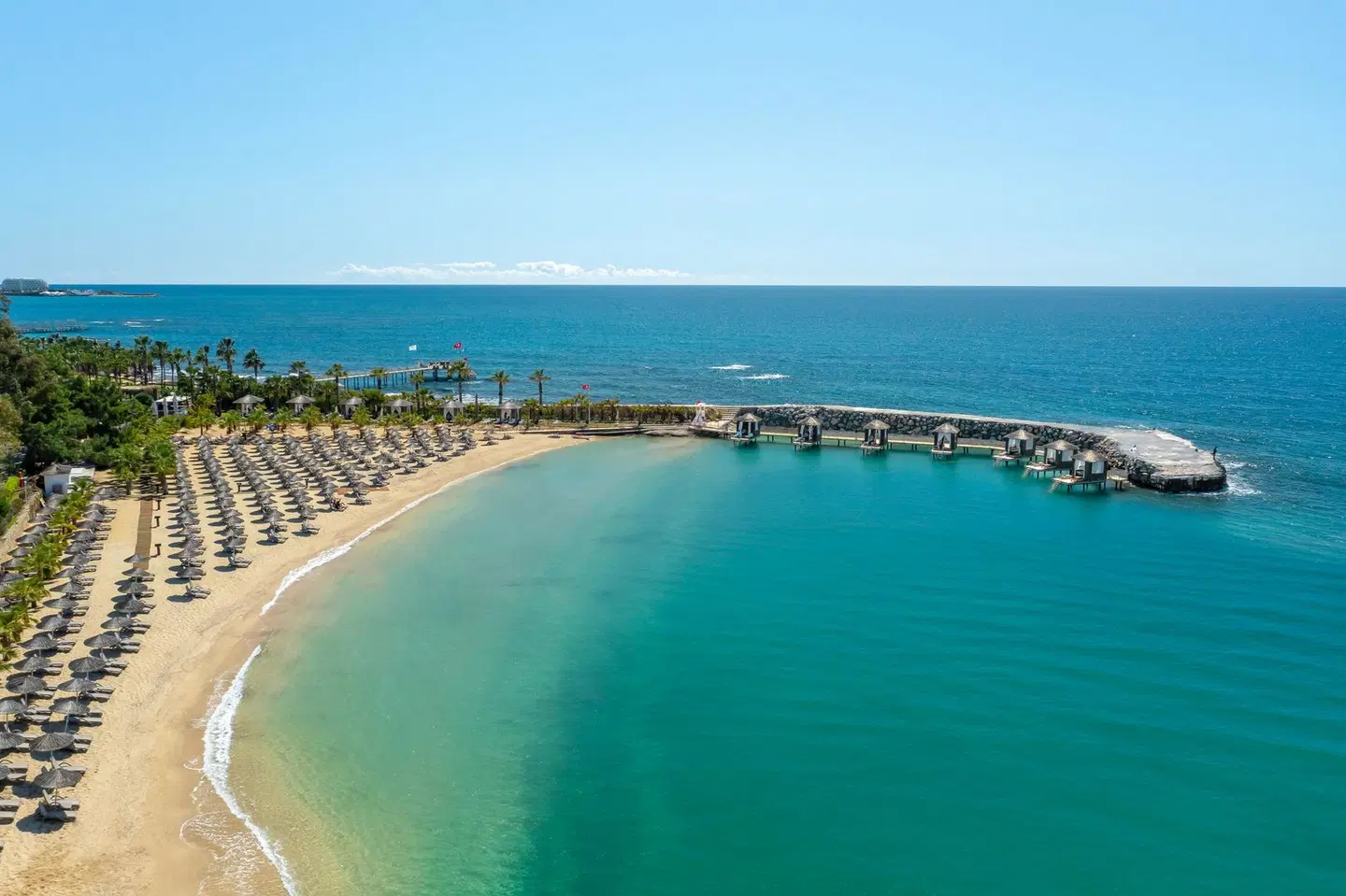 Rubi Platinum Spa Resort & Suites BEACH